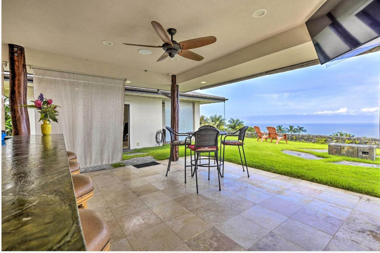 Sweeping Ocean Views Ideal Location Gated Villa Kailua-Kona Exteriör bild